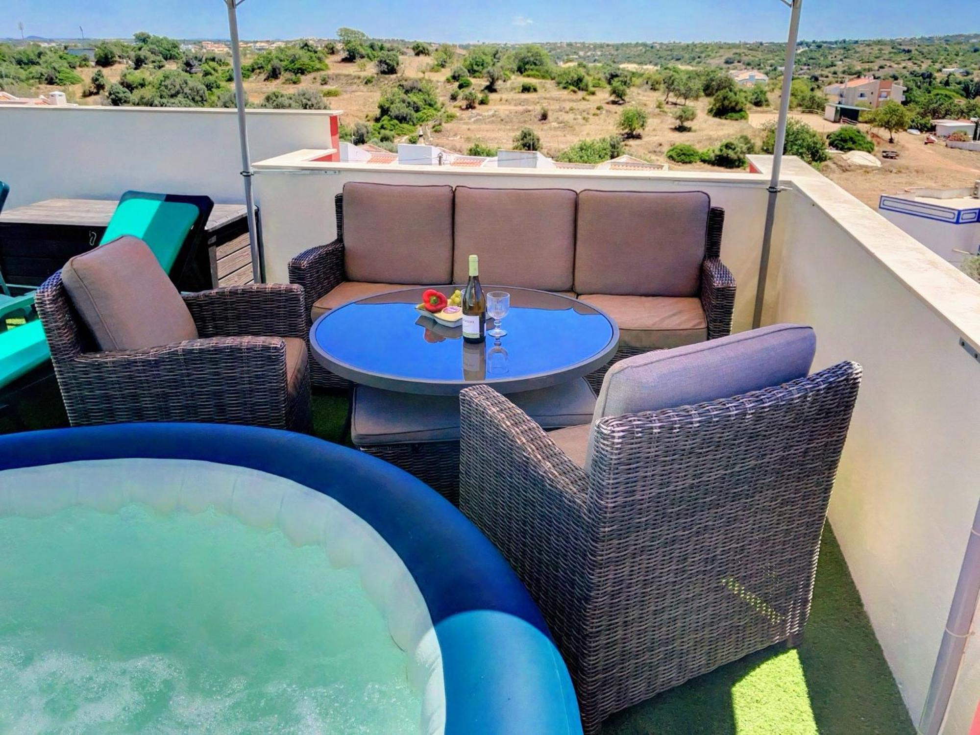 Apartment Alpha - 2 Bedrooms, Private Rooftop Patio With Hot Tub, Bbq And View Ferragudo  Extérieur photo