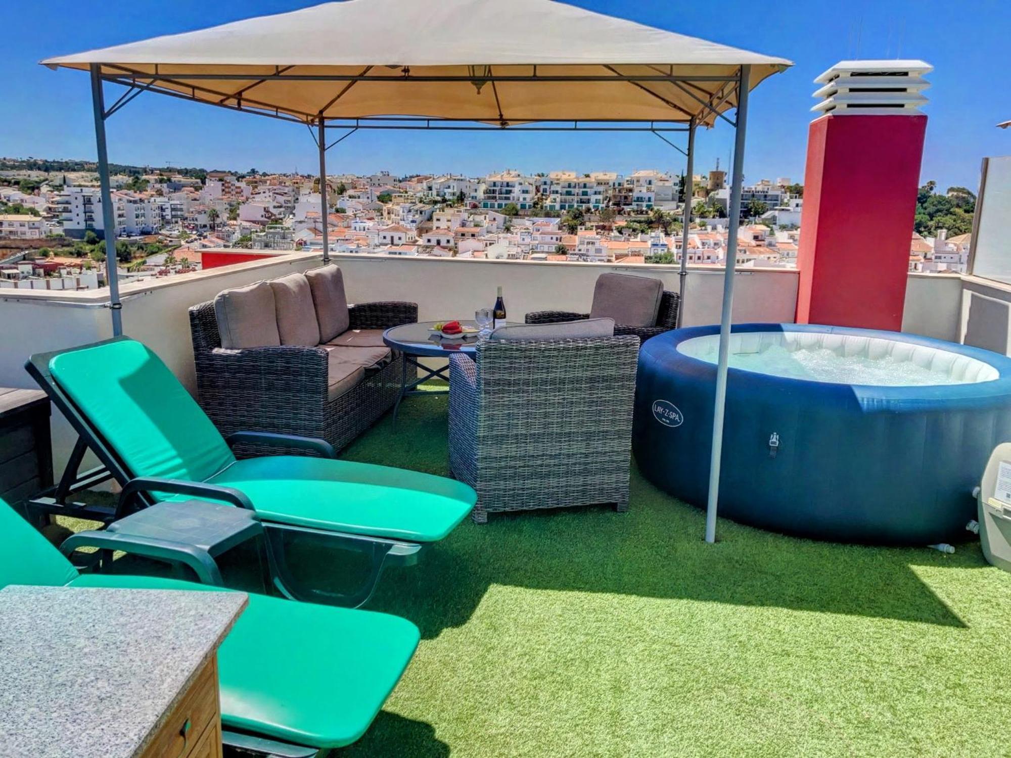 Apartment Alpha - 2 Bedrooms, Private Rooftop Patio With Hot Tub, Bbq And View Ferragudo  Extérieur photo